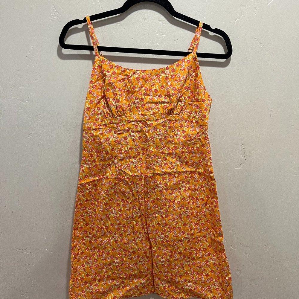 Mini flower dress